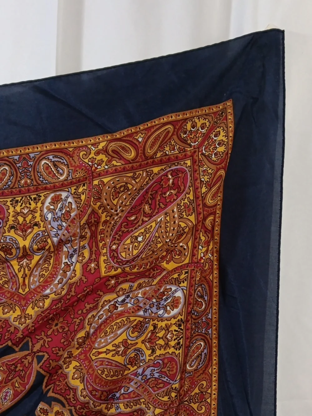 Vintage Casual Corner Womens Silk Scarf Navy Blue Paisley Korea Classic